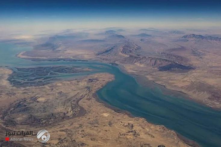 وكالة أنباء فارس: إغلاق مضيق هرمز بالكامل