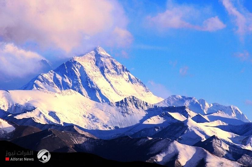 علماء يحذرون.. ذوبان جبل إيفرست سيحرم ملايين البشر من المياه علماء يحذرون.. ذوبان جبل إيفرست سيحرم ملايين البشر من المياه