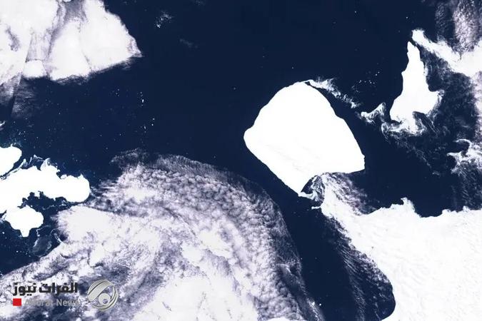 أكبر جبل جليدي في العالم يتحرك ويهدد بكارثة كبرى