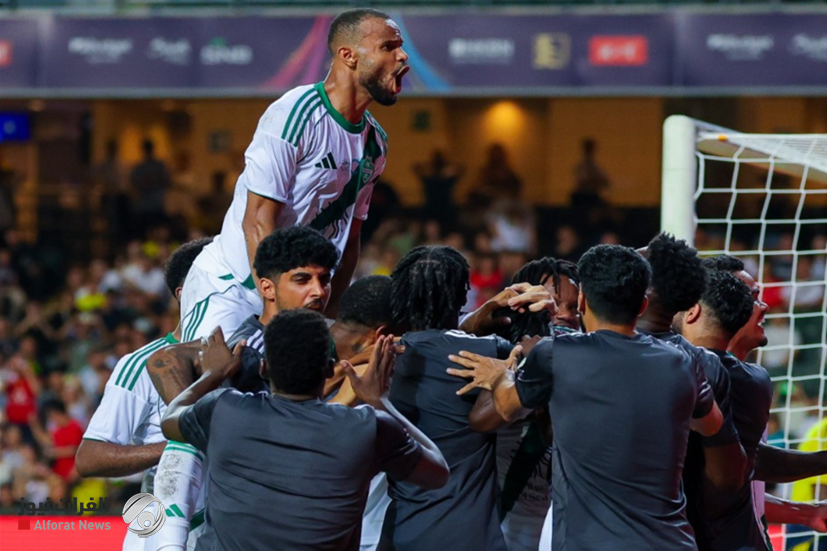 الأهلي يهزم النصر ويتوج بكأس السوبر السعودي