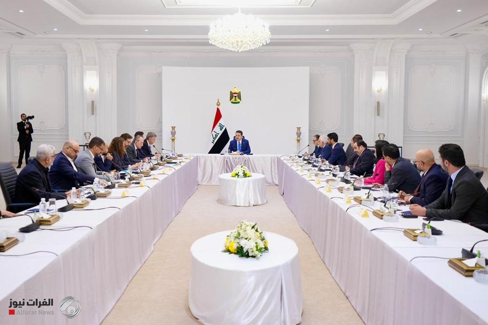 رئيس الوزراء يعلق على تعيين مبعوث لترامب في العراق ويكشف عن اتفاق لاستيراد الغاز الأمريكي