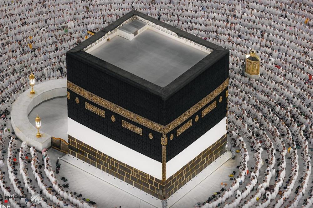 الأربعاء.. الحجاج يؤدون أولى محطات الحج