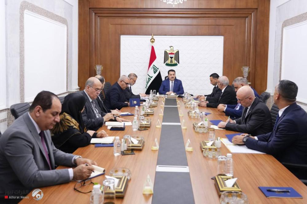 رئيس الوزراء يوجه باستكمال الإجراءات الخاصة بالمرحلة الأولى لمشروع طريق التنمية لتفيذها قريباً