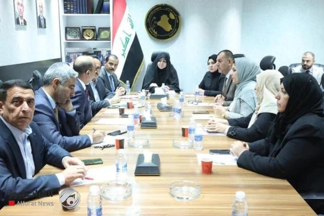 التربية النيابية ترد على الوزارة في بيان غاضب: كونوا مهذبين التربية النيابية ترد على الوزارة في بيان غاضب: كونوا مهذبين