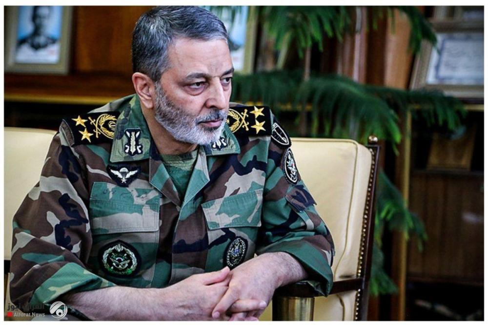 السيد الخامنئي يعين موسوي رئيسا لهيئة الأركان وباكبور قائداً للحرس الثوري