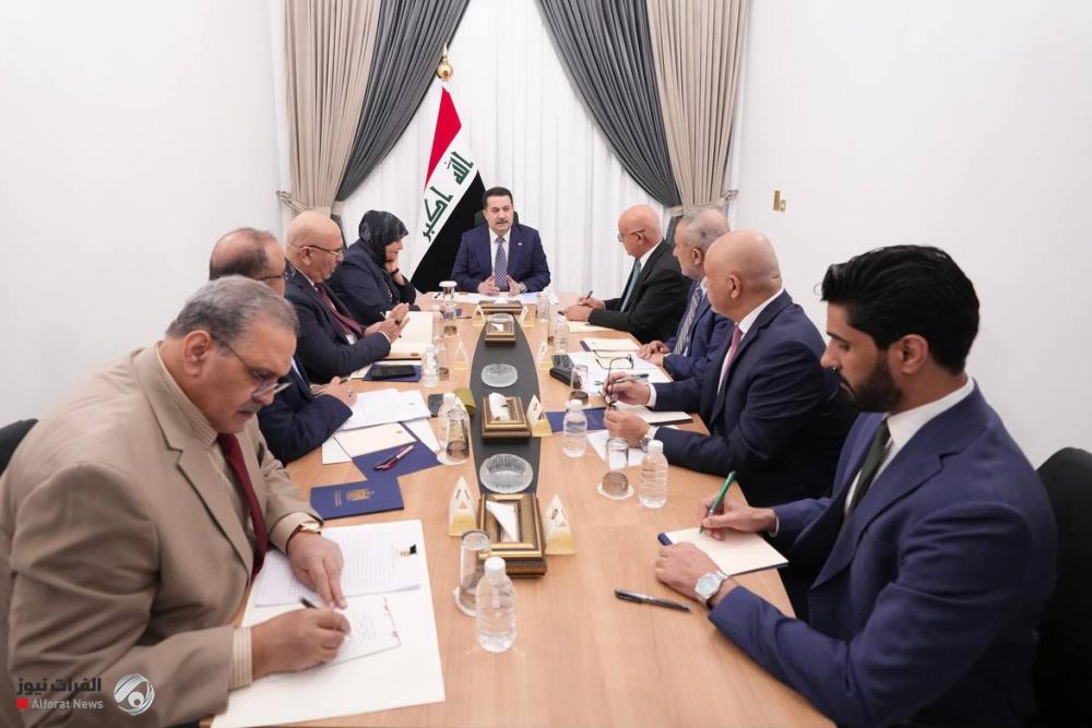 توجيه المالية بتقديم خطة لحل ملف تعيين خريجي ذوي المهن الطبية والصحية