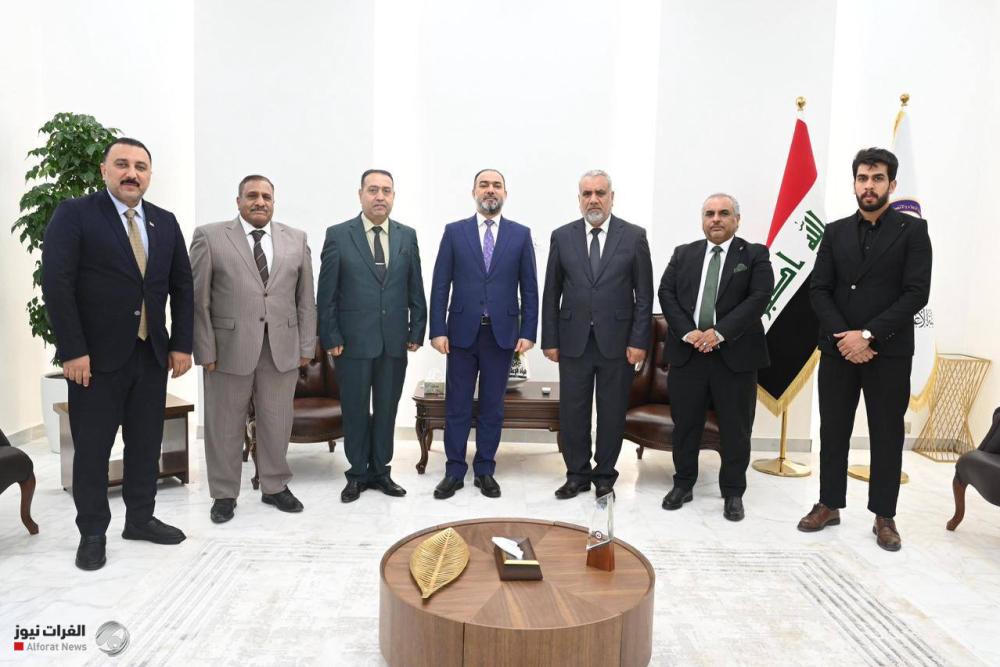 أبورغيف يبحث تعزيز التعاون مع مركز العراق للشؤون الاستراتيجية في مجالات الإعلام والاتصالات