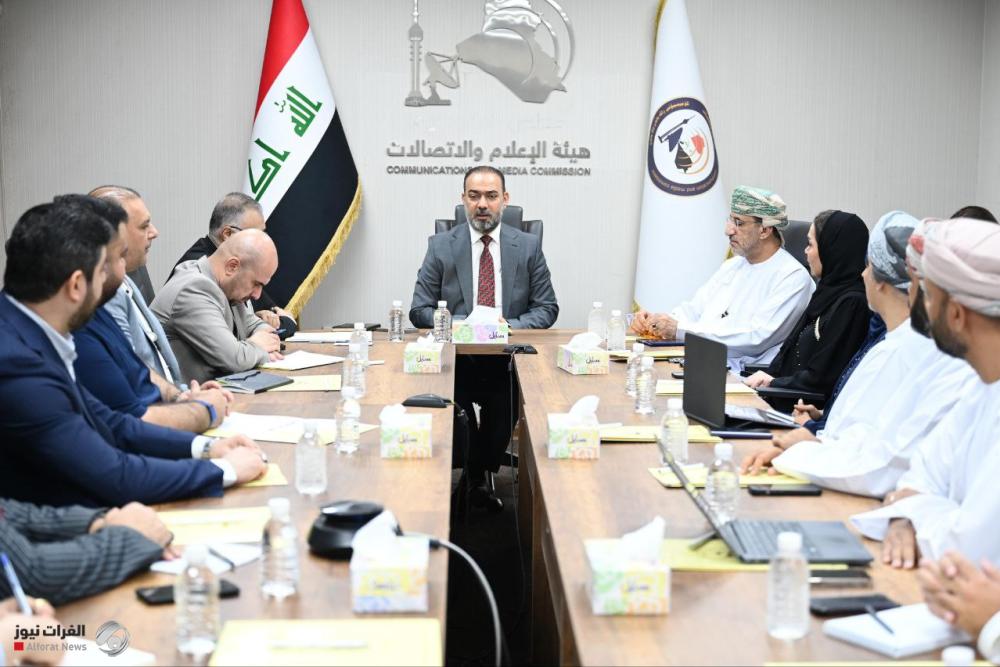 ابورغيف يبحث مع وفد عُماني تعزيز الشراكة الاستراتيجية وتكنولوجيا المعلومات