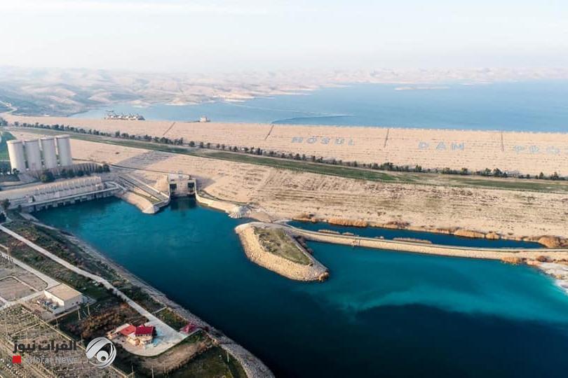 وزير الموارد: العراق يمر بوضع مائي خطير وتراجع كبير بسدي الموصل وحديثة وزير الموارد: العراق يمر بوضع مائي خطير وتراجع كبير بسدي الموصل وحديثة