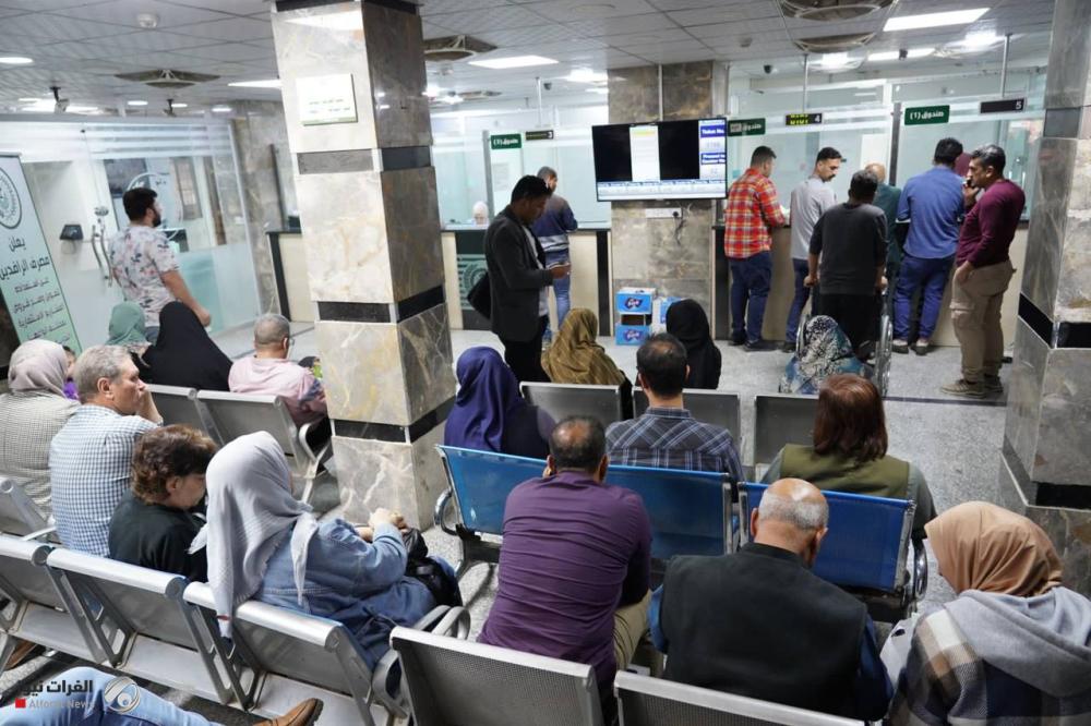 المتقدمون لحج 2024 يطالبون المركزي بتأمين الدولار لهم عبر مصارف حكومية