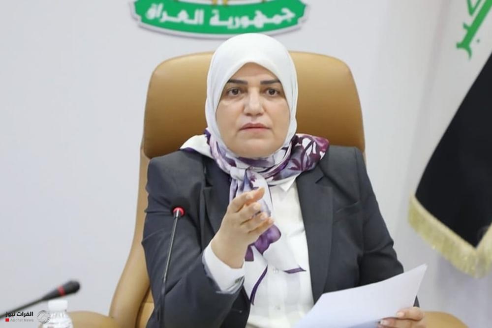 وزيرة المالية تطمئن العراقيين بشأن رواتب 2026 وتوضح سبب تأخيرها في الشهر الماضي