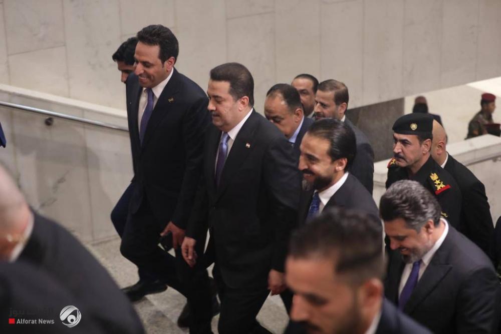 "نصفية لاسنوية".. العجز والنفط يؤرجحان الموازنة والحكومة تعجل البرلمان