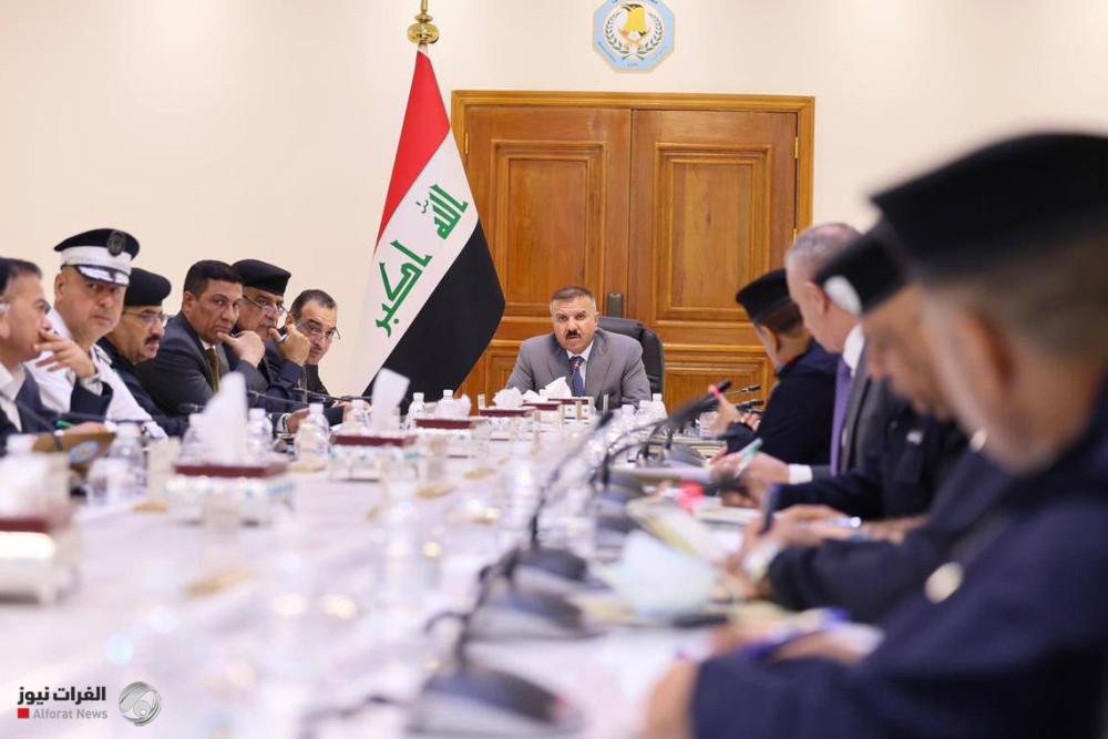 وزير الداخلية يبحث استحداث مديرية شرطة المدينة القديمة في النجف الأشرف
