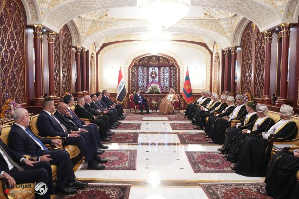 سلطان عمان يوجه بتحويل مذكرات التفاهم مع العراق إلى خطوات عملية
