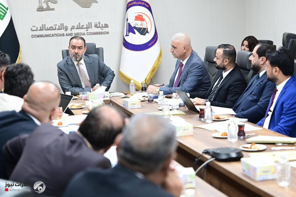 أبو رغيف يوجه مكاتب الهيأة بتوحيد الإجراءات الإدارية عبر دليل إجرائي شامل