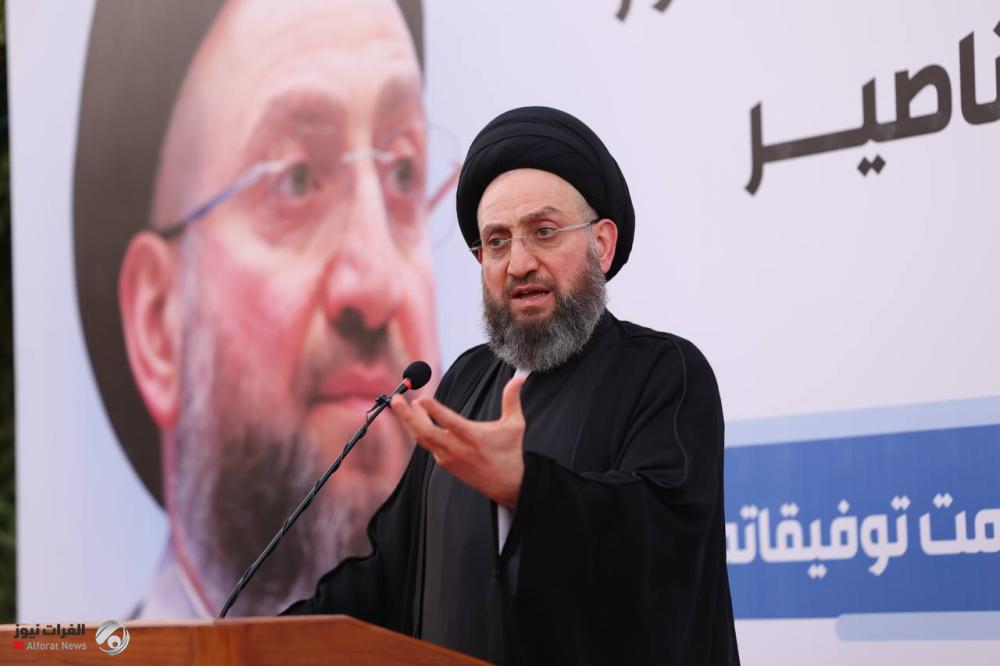 السيد الحكيم يعزي الإمام السيستاني بوفاة عقيلته وان يلهمه وذويها الصبر
