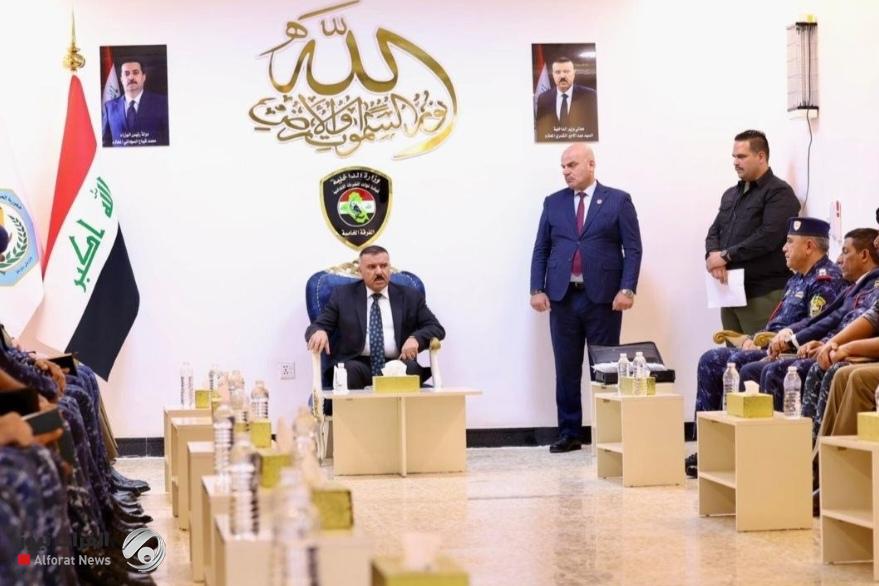وزير الداخلية يشدد على عدم السماح الإخلال بالأمن ومحاسبة المخالفين
