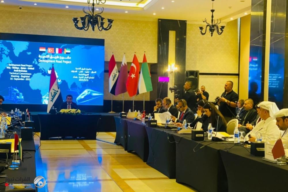 برئاسة وزير النقل.. بدء الاجتماع الخامس للجان الفنية الخاصة بمشروع طريق التنمية