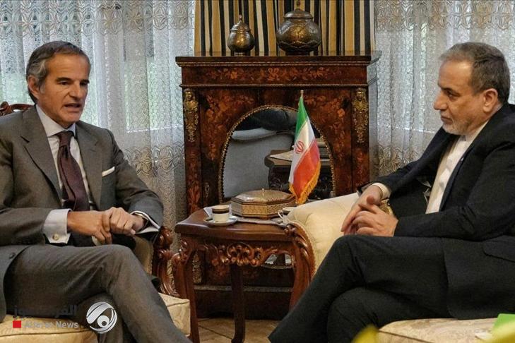 الخارجية الإيرانية: عراقجي وغروسي يبحثان هاتفياً إعداد إطار تفاوضي مع واشنطن