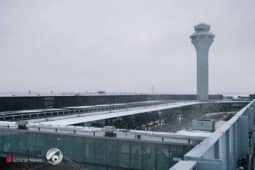 أعاصير وجليد يعصفان بالولايات المتحدة.. فوضى جوية وخسائر قبل رأس السنة