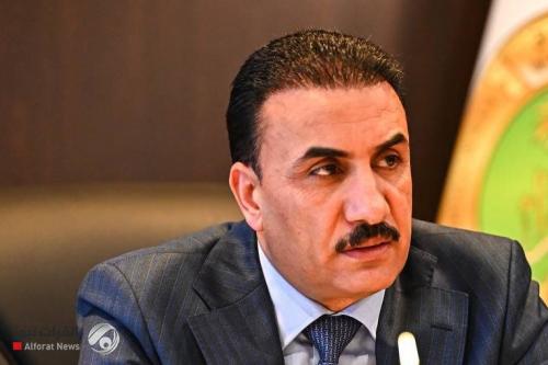 وزير التربية يوجه بتسريع توزيع الأراضي للملاكات التربوية ويشكل لجانًا بالتنسيق مع نقابة المعلمين
