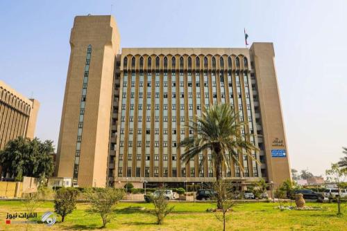 بالوثيقة.. تعيين طلبة أوائل المجموعة الطبية