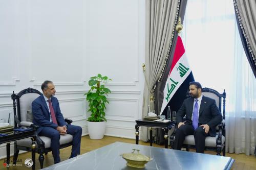رئيس الوزراء والسفير البريطاني يؤكدان أهمية تعزيز التعاون المشترك