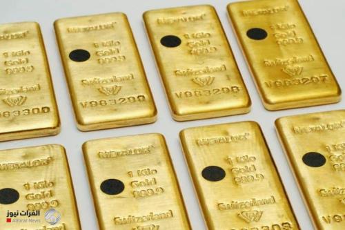 الذهب يهبط ويكسر حاجز 5000 دولار للأونصة