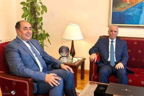 الجامعة العربية تثمن جهود العراق في استضافة قمة بغداد