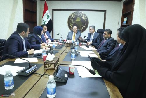 الكهرباء النيابية تناقش ملف الطاقة استعدادا لذروة الأحمال الصيفية