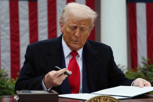أمر تنفيذي جديد.. ترامب يضاعف الرسوم الجمركية على المعادن