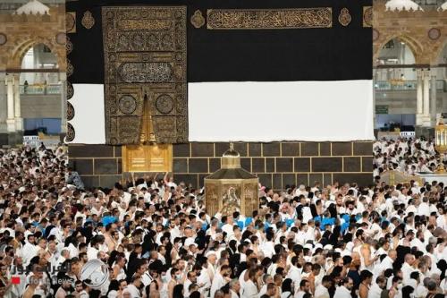السعودية.. 100 ألف ريال غرامة لمن يأوي حاملي تأشيرات الزيارة في مكة