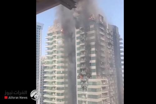 بالفيديو.. صاروخ إيراني يضرب ناطحة سحاب في تل أبيب ويتسبب بحريق ودمار واسع