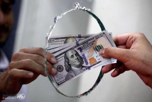 ما وراء سعر الصرف في العراق؟ خبير يحدد العوامل المؤثرة في الدولار