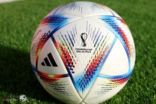 وفاة لاعب كرة قدم أثناء توزيعه وجبات الإفطار