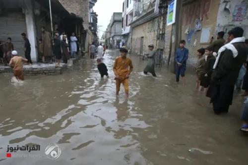 ارتفاع حصيلة ضحايا الفيضانات في باكستان إلى 98 قتيلاً