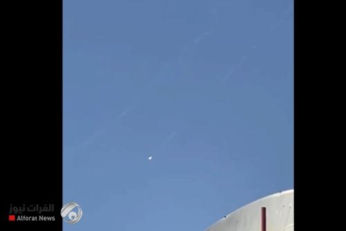 فيديو يوثق لحظة مرور الصواريخ الايرانية في رام الله