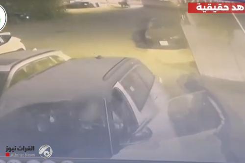 بالفيديو.. اعتقال رامي "التيزاب" على فتاة داخل مركبتها