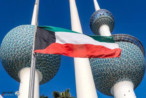 الكويت تسحب جنسيتها من أحد أبرز الكتاب والروائيين العرب