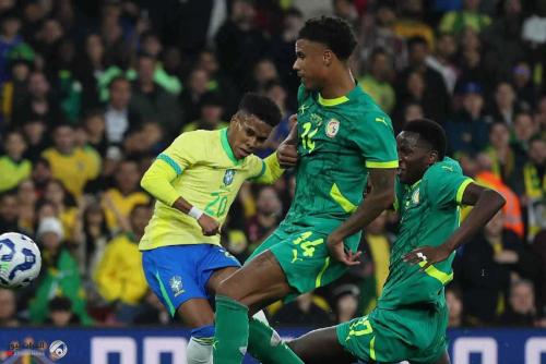 منتخب البرازيل يتجاوز "الضربة اليابانية" ويعبر عقبة السنغال