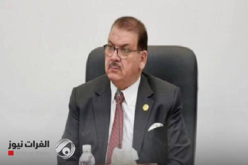 وزير التربية يصدر أمراً وزارياً باعتماد نهاية السنة التقويمية أساساً لاحتساب العمر التقاعدي