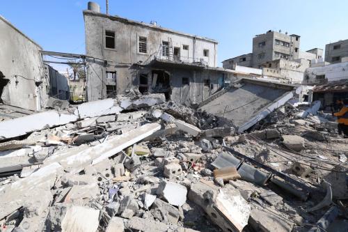 اعتداء على موظفي "الصحة العالمية" في غزة واحتجاز أحدهم