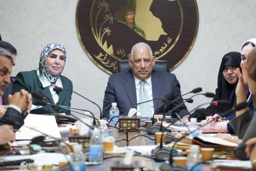 الكهرباء النيابية تبحث ملفات القطاع وتقرر استضافة مسؤولين للتحقيق بعقود ومشاريع