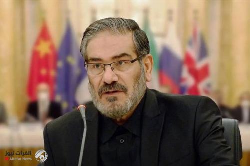 شمخاني في رسالة للسيد الخامنئي: أنا حي ومستعد للفداء.. يوم النصر قريب