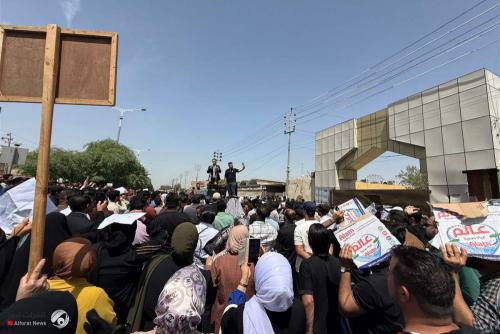 بالوثائق.. حوافز تشجيعية للملاكات التربوية بينها قطعة أرض