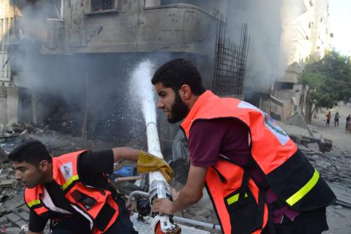 الدفاع المدني في غزة: 10 آلاف شهيد لازالوا تحت الانقاض وتبخر جثامين المئات