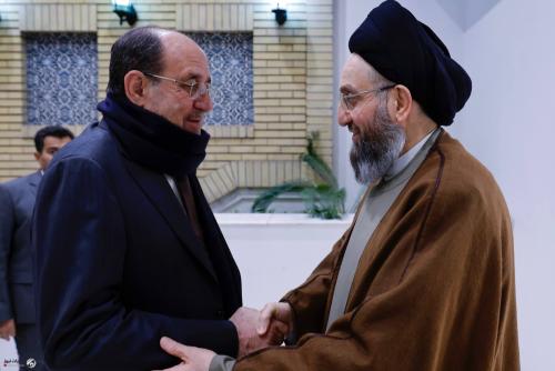 السيد الحكيم والمالكي يشددان على وحدة الإطار واستكمال الاستحقاقات بالمدد الدستورية