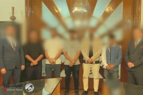 بالفيديو.. جهاز المخابرات يُعلن عن تحرير خمسة عراقيين كانوا مختطفين لدى عصابة دولية في دولة المجاورة