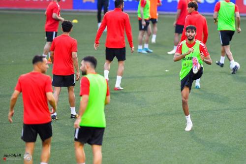 بالصور.. المنتخب الوطني يباشر تدريباته في مانيلا