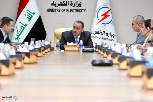 وزير الكهرباء يشكل لجنة وزارية عليا لتسريع مشروع التحول الذكي للشبكة الكهربائية
